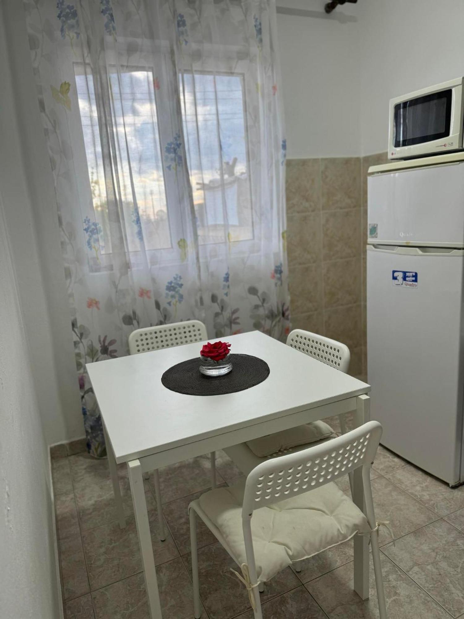 Apartment Topolica Бар Экстерьер фото